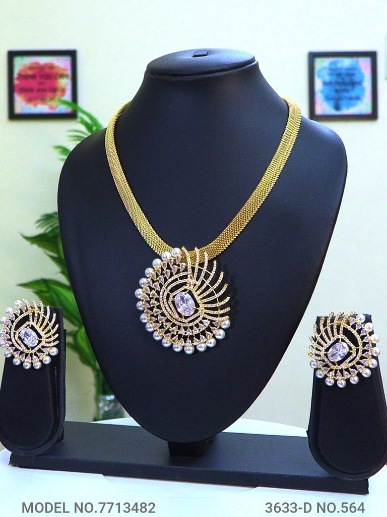Pendants from our Jewelry Factory - Style 2 - Amaara World