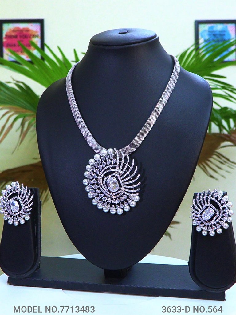 Pendants from our Jewelry Factory - Style 3 - Amaara World