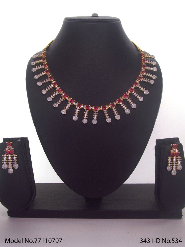 Be a Showstopper in any Party ! - Amaara World