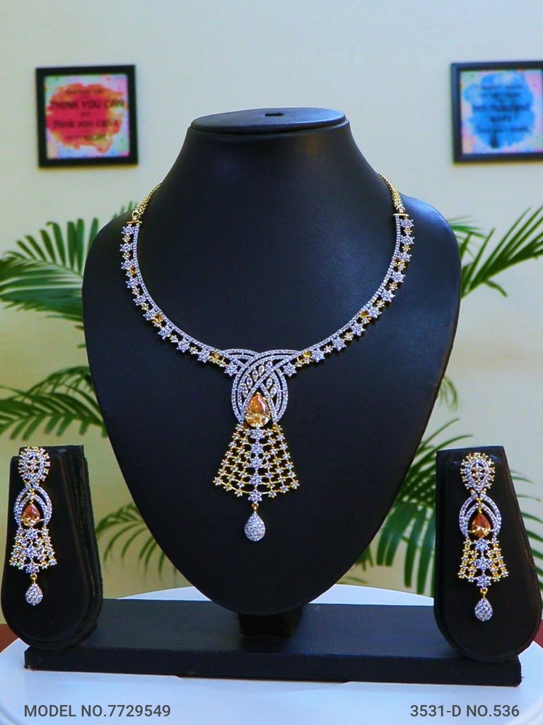 A Masterpiece | Handcrafted Traditional Jewellery Set - Amaara World
