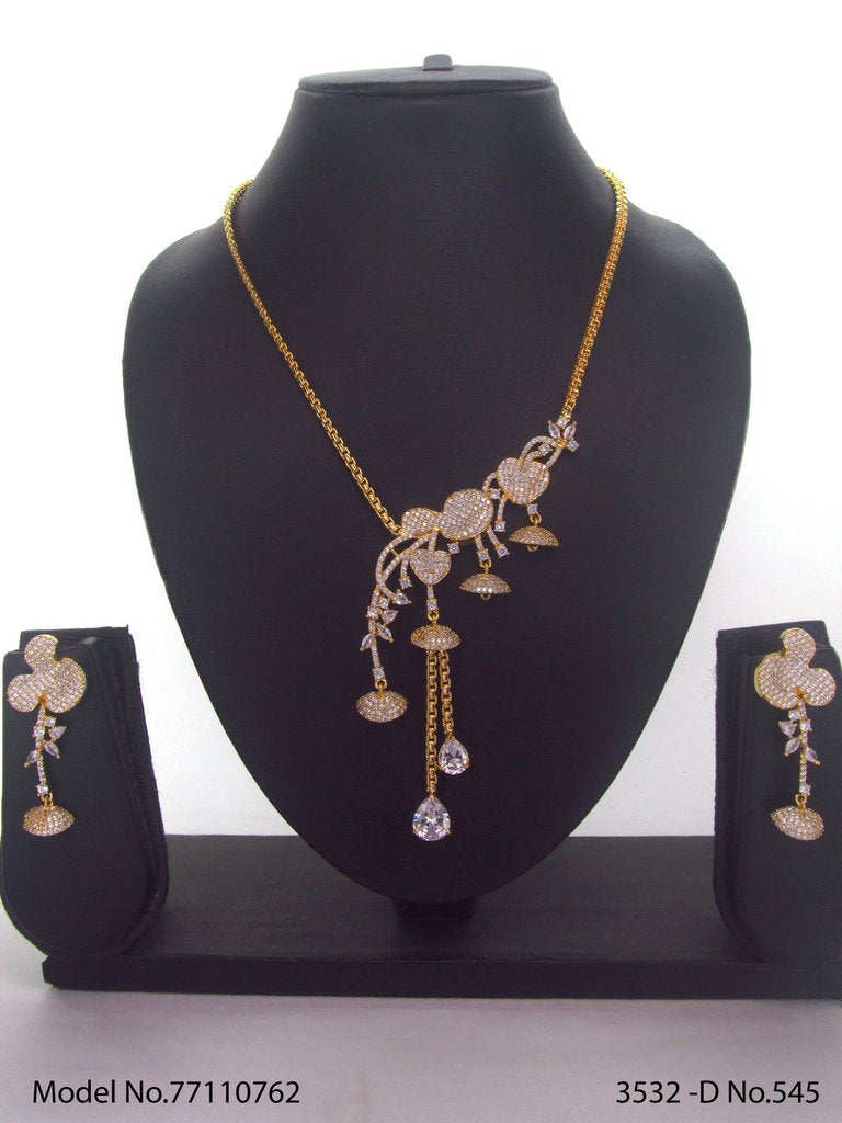 Classic Gift for Her - View A