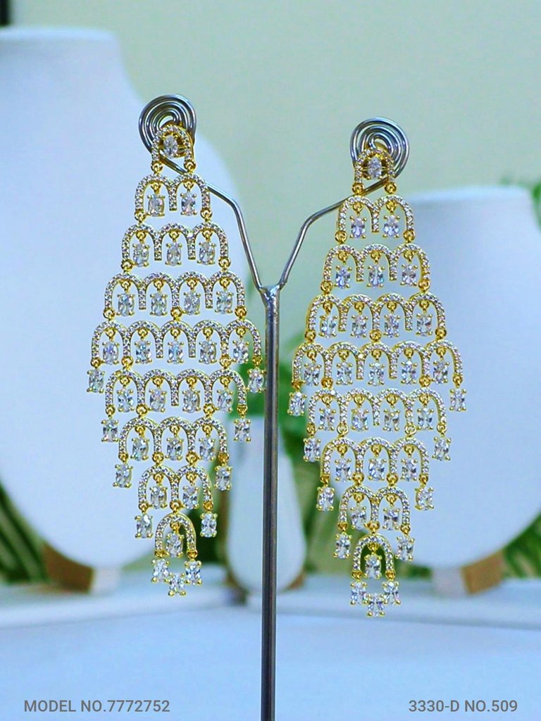 Showstopper Earring Design - Amaara World