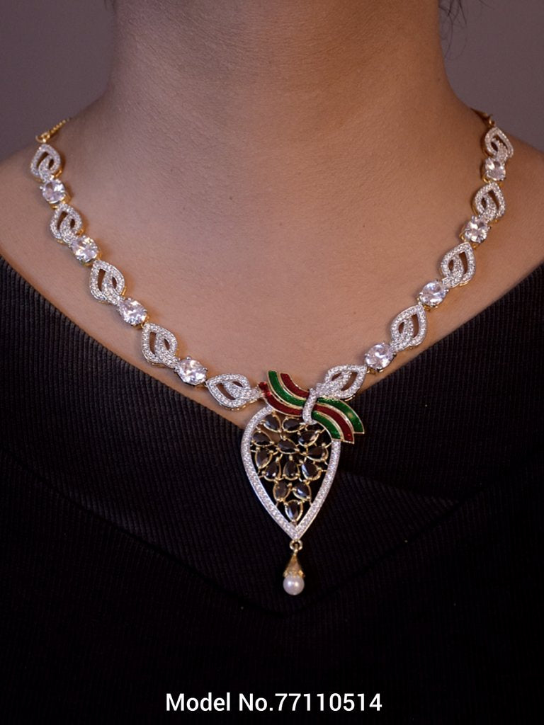 Bold Attitude | Necklace Set - View B