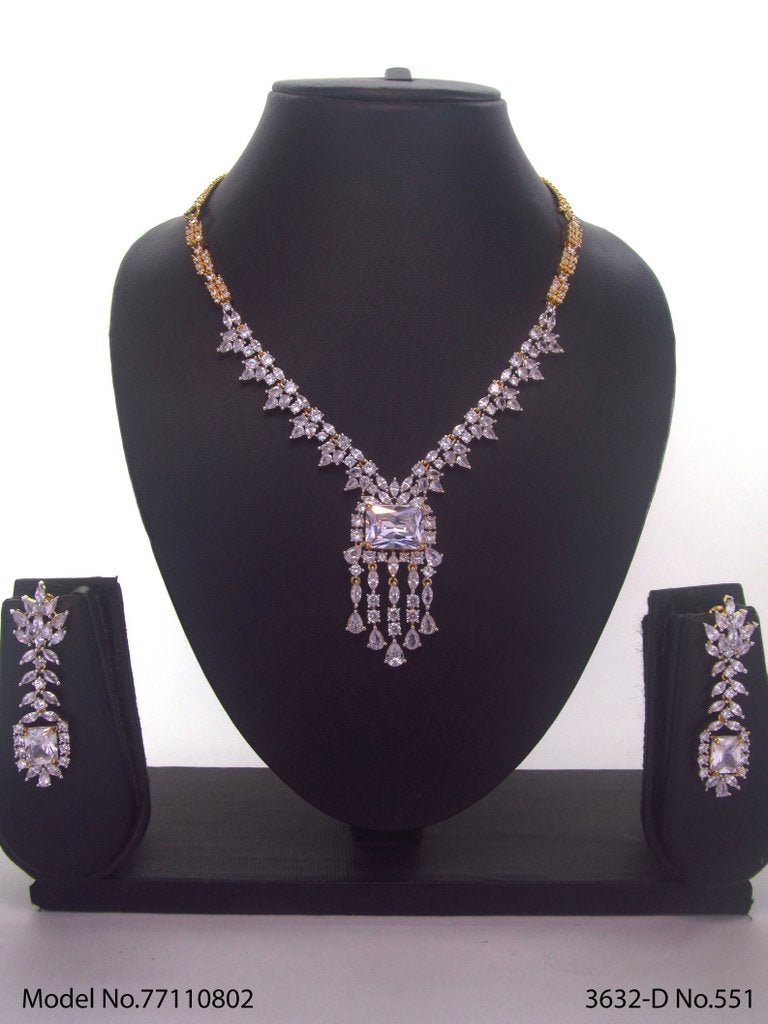 Classic Necklace Set - Amaara World
