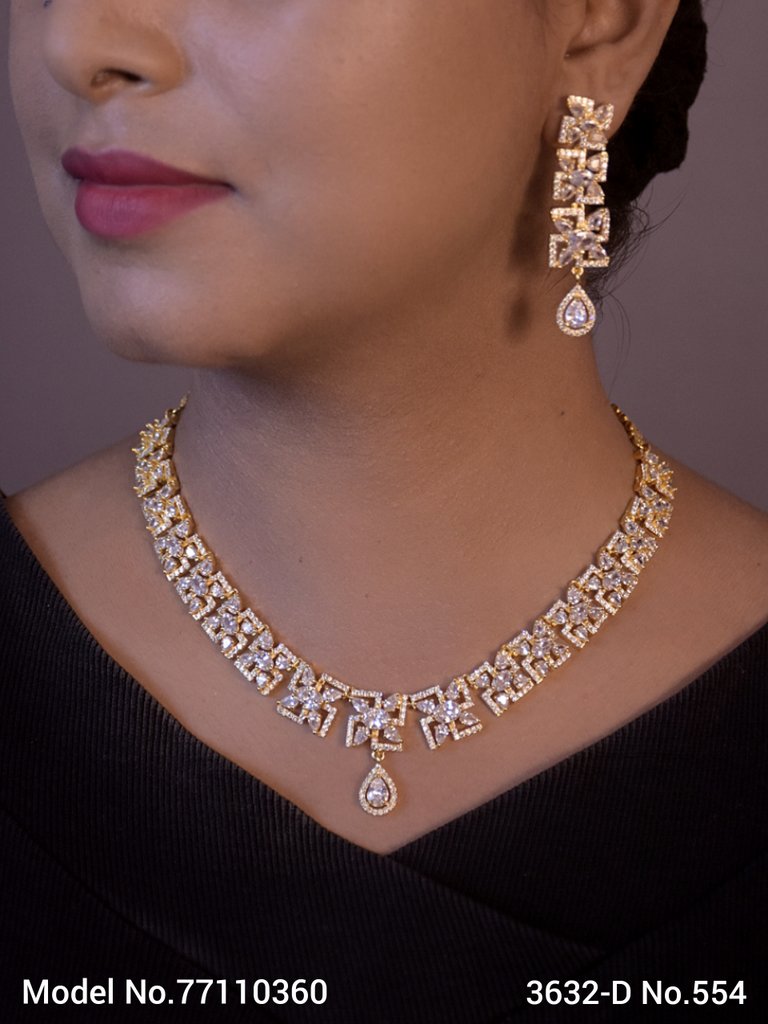 Necklace Set crafted for bold Women - Amaara World