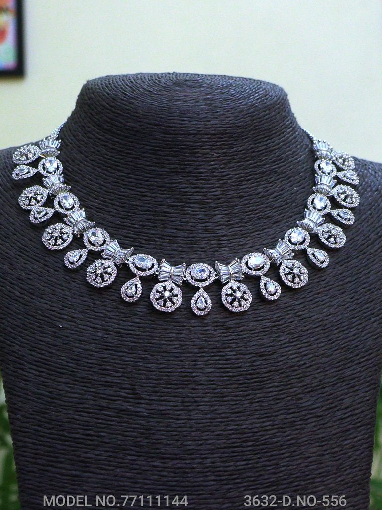 Classic Jewelry Set - View A