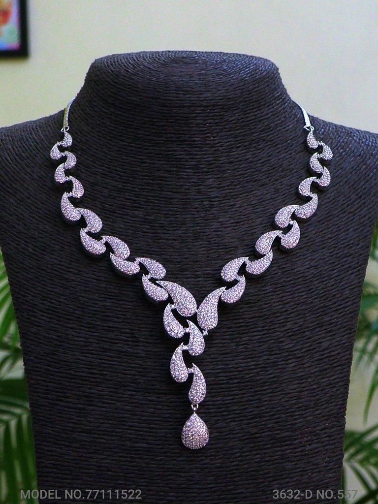 Best Set to be gifted to a Woman - View A