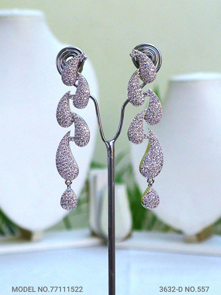 Best Set to be gifted to a Woman - View B