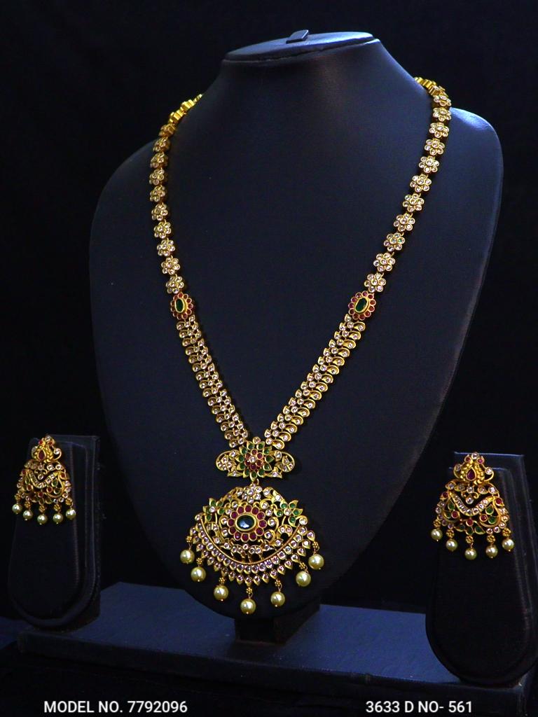 Traditional Necklaces - Amaara World
