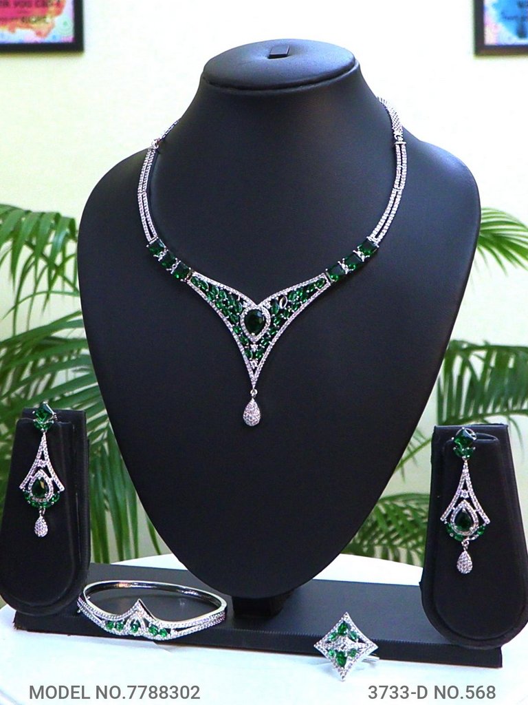 Meet Tradition...meet Perfection ! - Amaara World