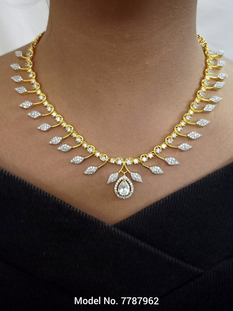Amazing Traditional Jewelry Set - View B