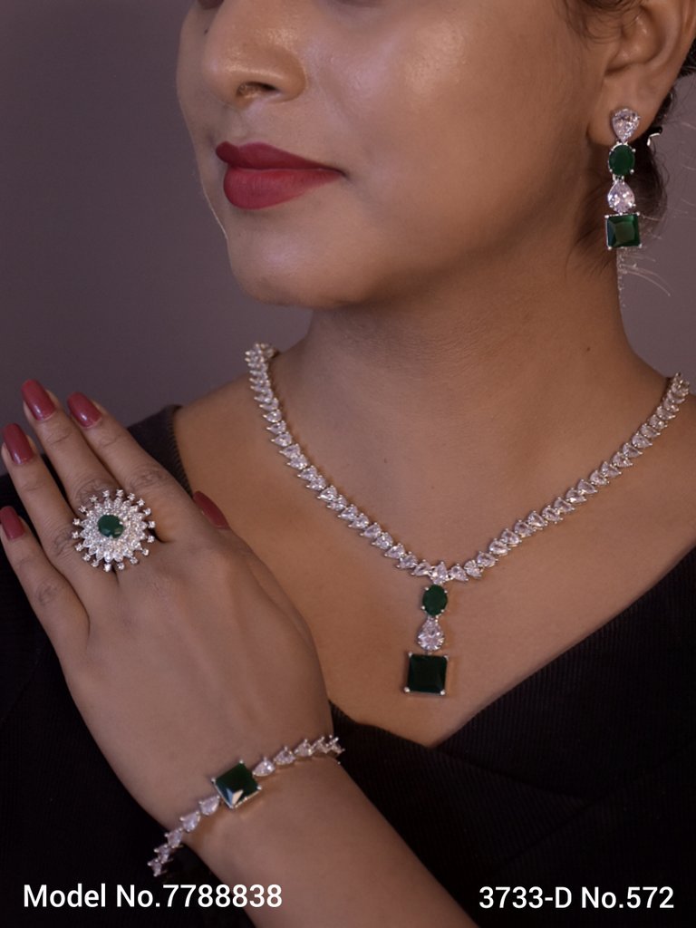 Jewelry straight from Craftsmen - Amaara World