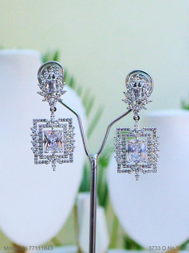 Best Set to be gifted to a Woman - View B