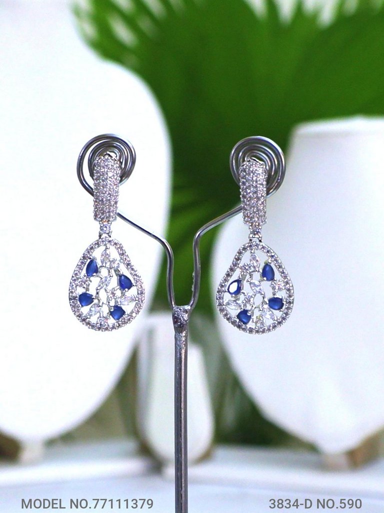 Classic Jewelry Set - View B