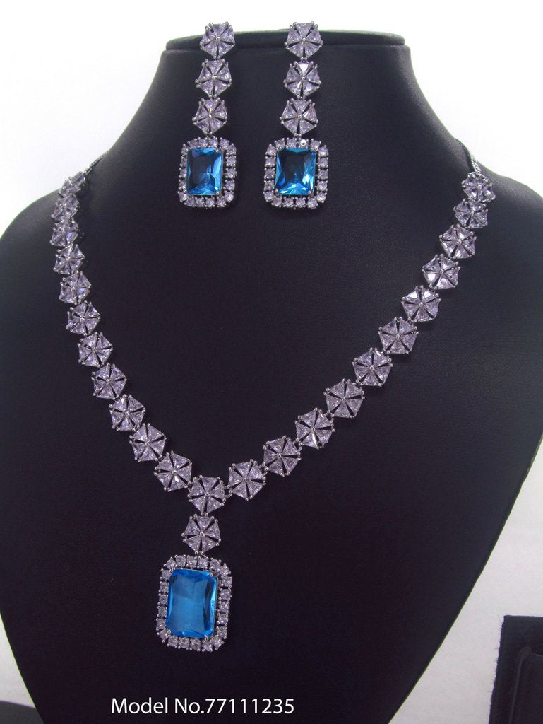 Classic Jewelry Set - View A