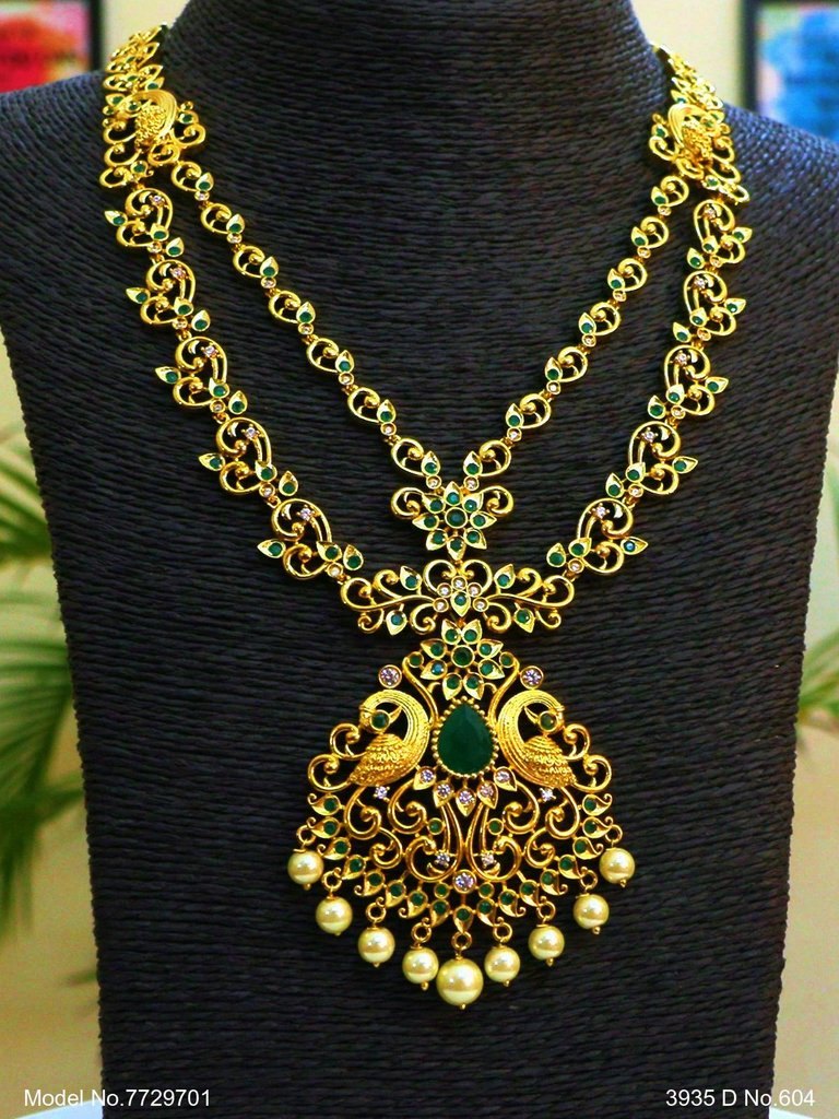 Traditional Necklaces - Amaara World