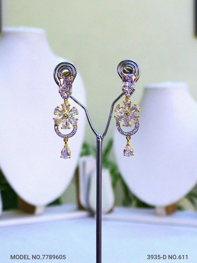 Gift Necklace Set in CZ - View B