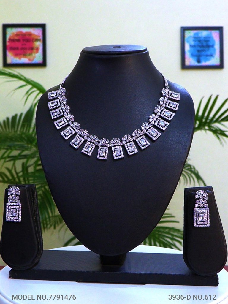 Original Cz Traditional Necklace - Amaara World