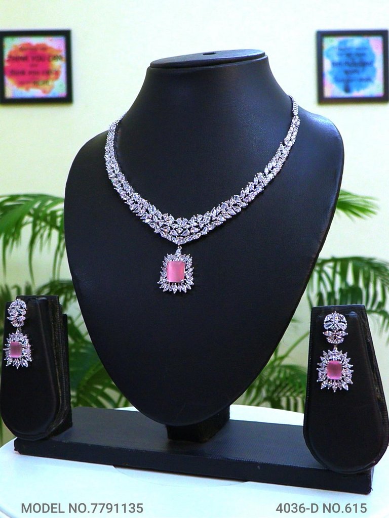Meet Tradition...meet Perfection ! - Amaara World
