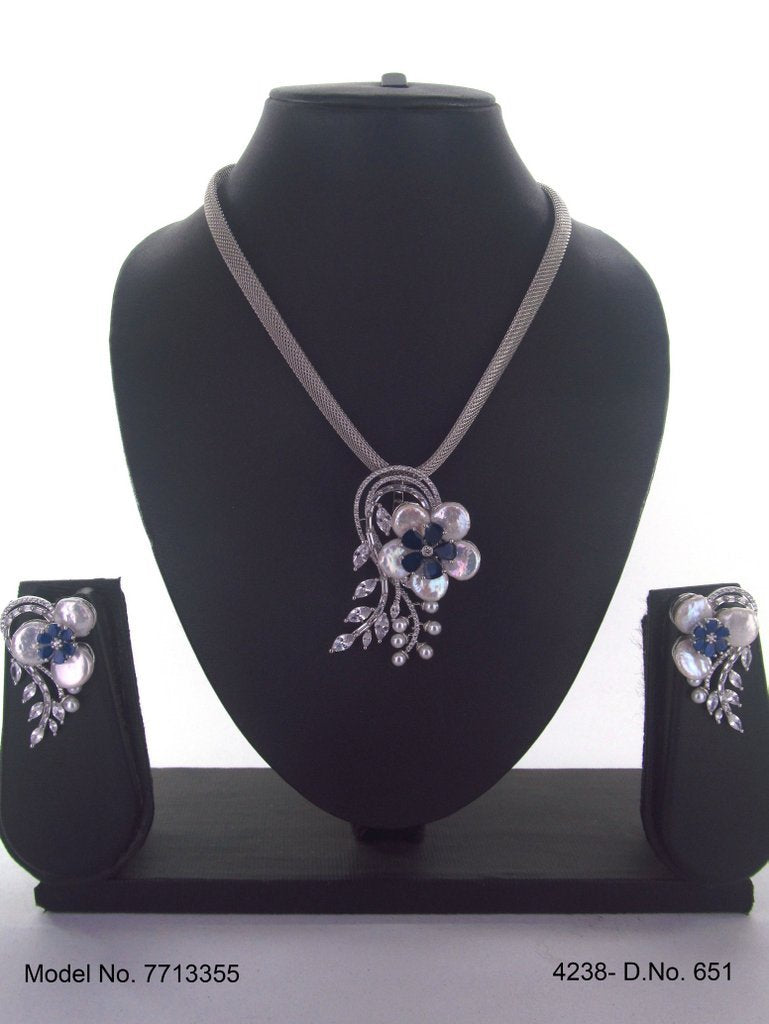 Classic Cz Pendant | Light Sets for All Occasions - Style 1 - Amaara World