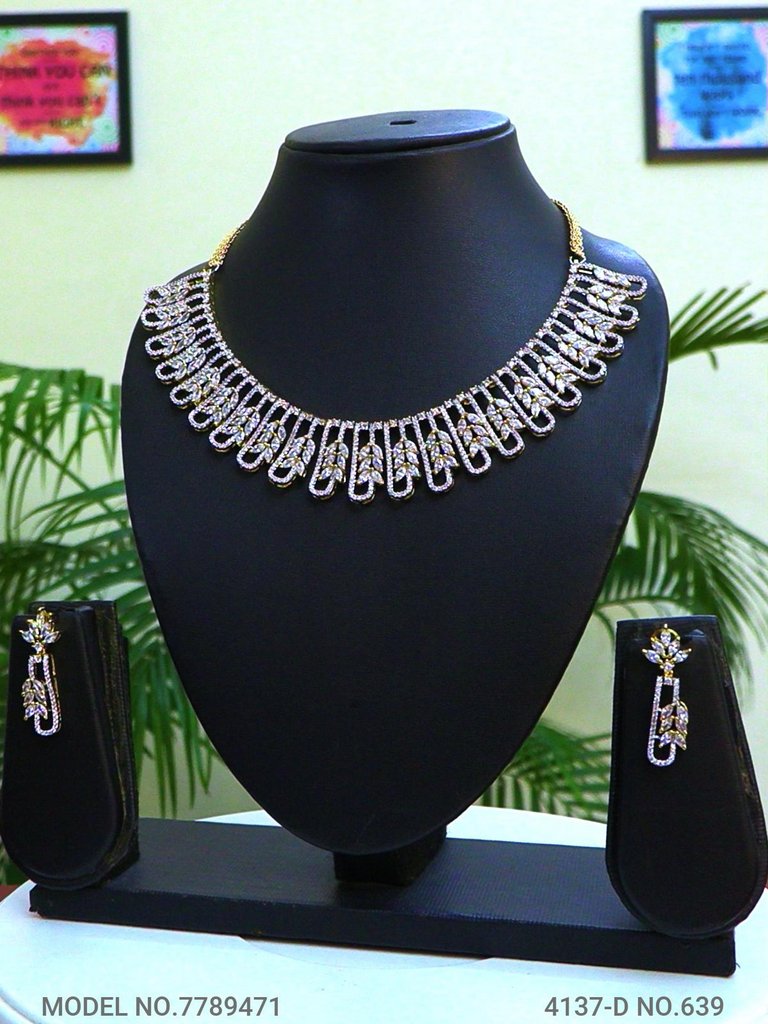 Traditional Design | American Diamond Jewelry Set - Amaara World