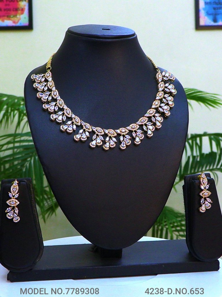 Make an Impression that lasts forever - Amaara World