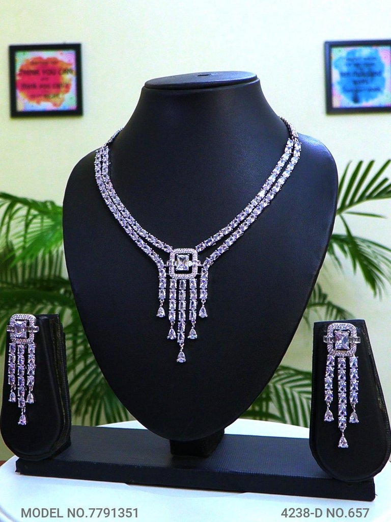 Original Zircon Necklace Set - Amaara World