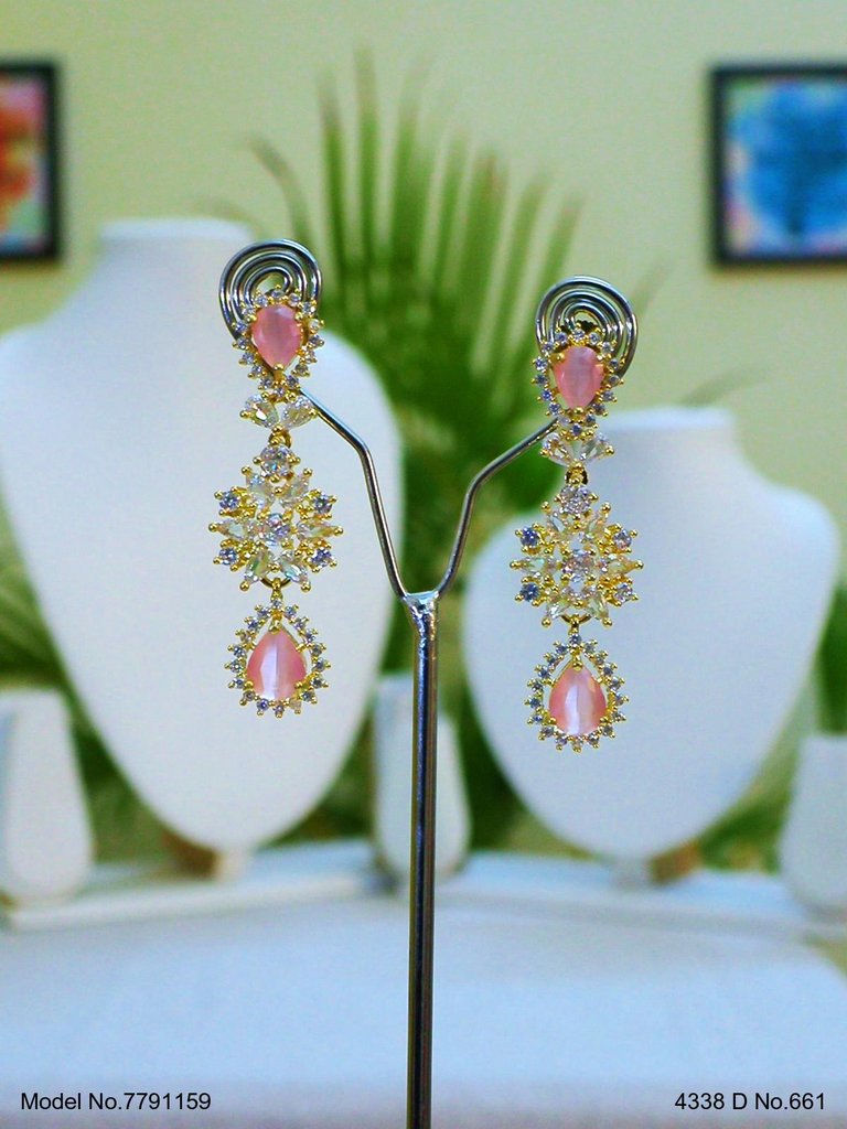 Imitation Diamond Cz Jewelry Set - View A
