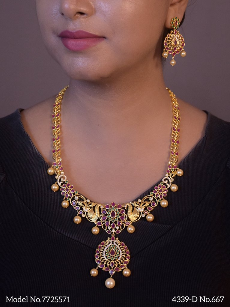 Traditional Necklaces - Amaara World