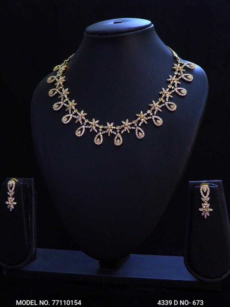 Look Awesome in every Occasion - Amaara World