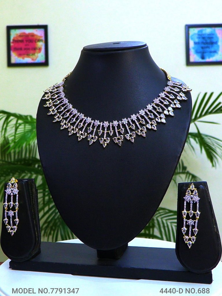 Traditional Pattern will always Stay - Style 6 - Amaara World