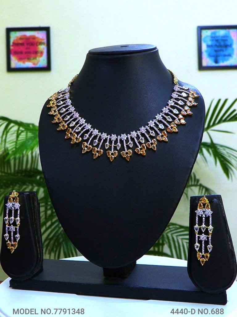 Traditional Pattern will always Stay - Style 7 - Amaara World