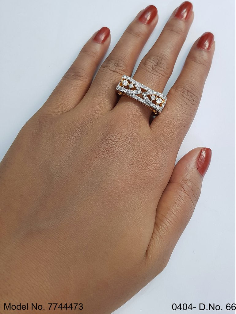 Light Beam Ring - View 3 - Amaara World