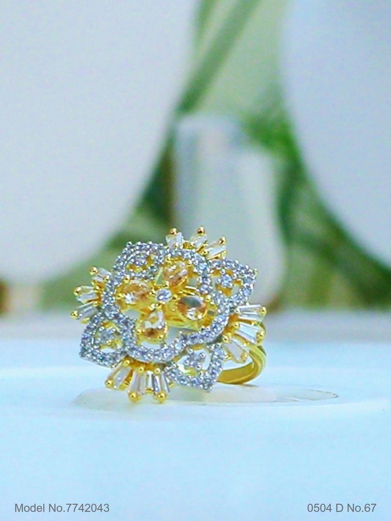 Glow Prism Ring - Amaara World
