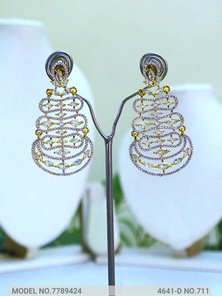Wedding Jewelry for Trendy Women - View B