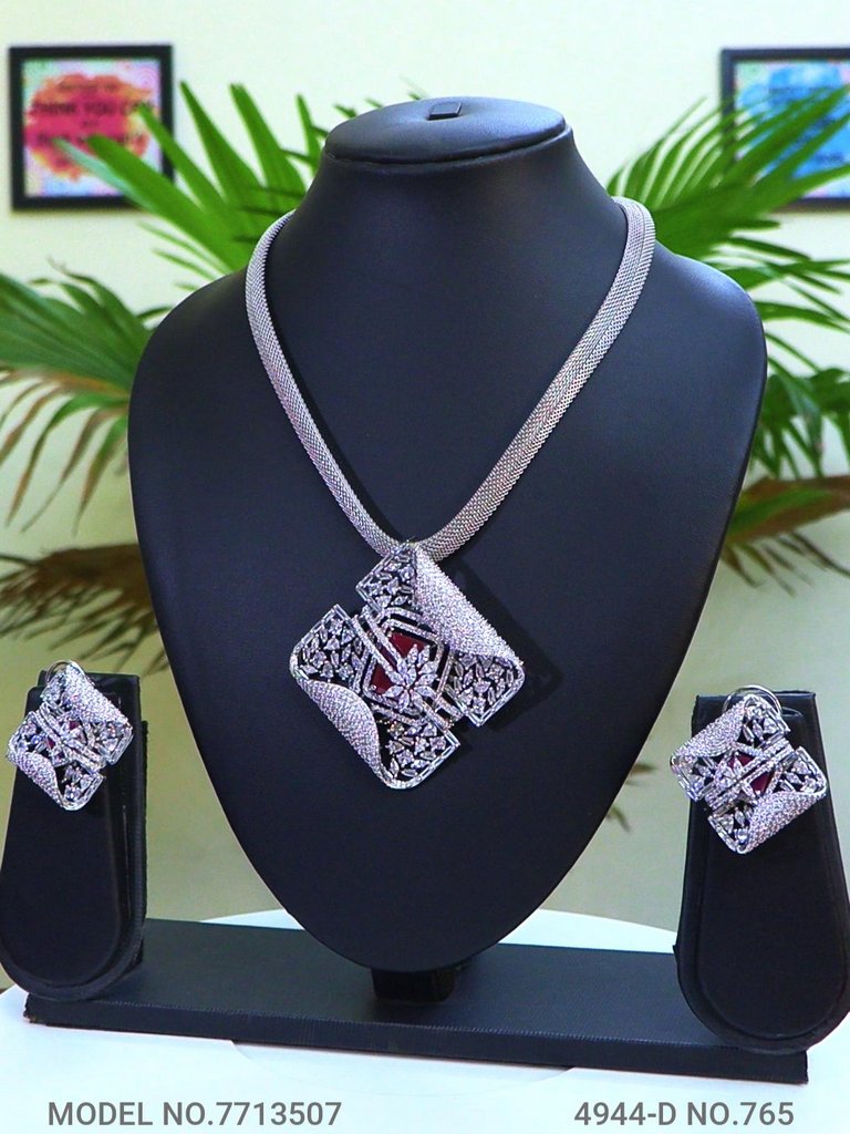 Imitation Artificial Diamond Pendant - Style 4 - Amaara World