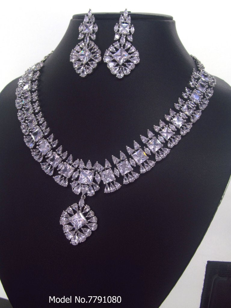 A Masterpiece | Handcrafted Traditional Jewellery Set - View A