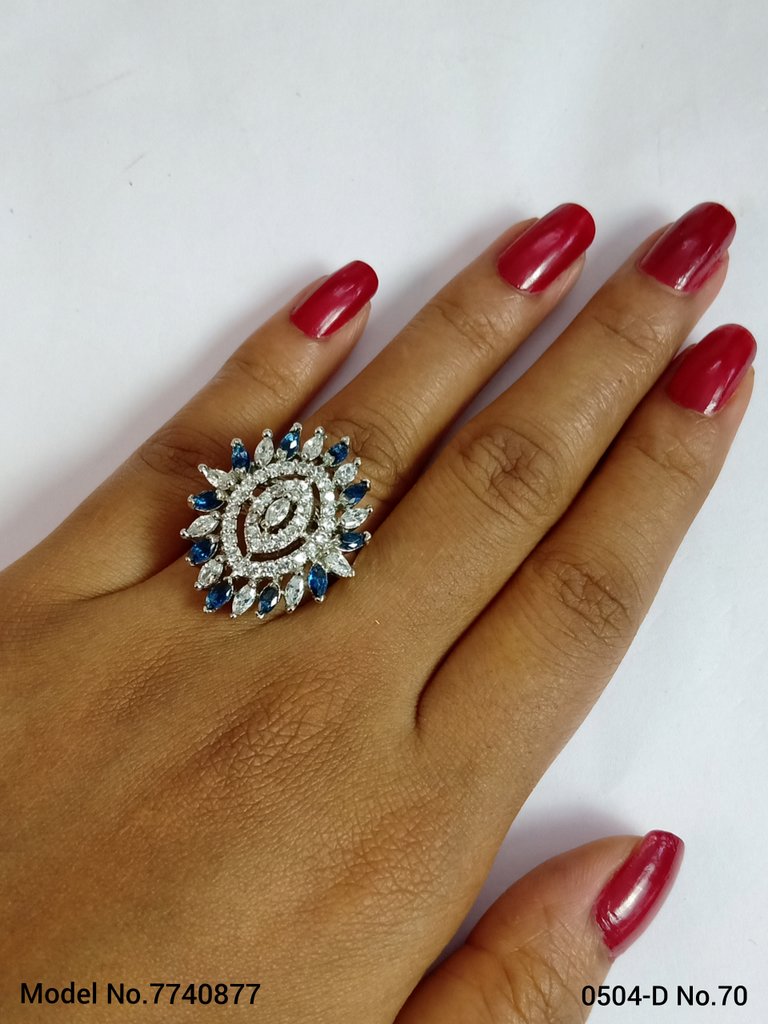 Clear Shine Ring - Style 2 - Amaara World
