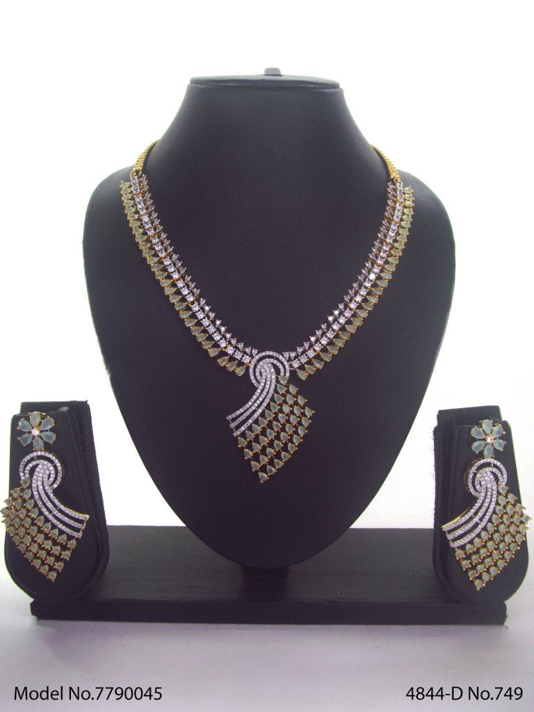 Handcrafted with Love and Passion - Amaara World