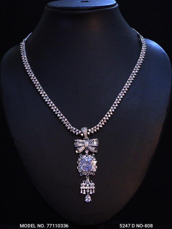 Partywear Classic Jewelry Set - View A