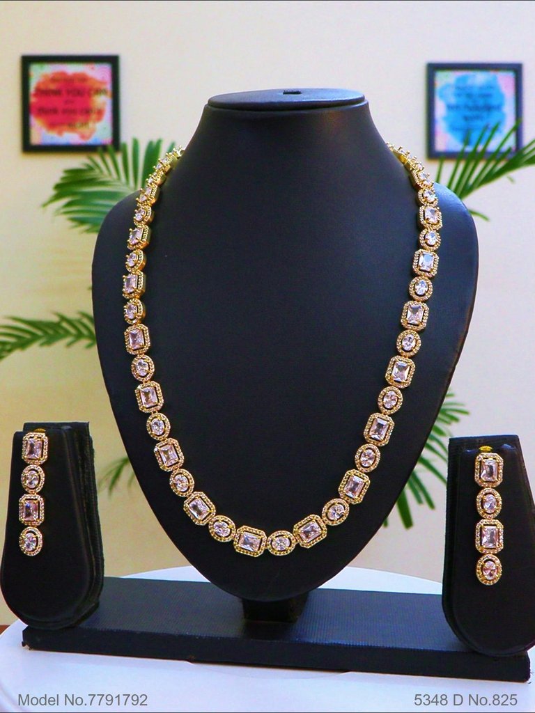 Jewelry straight from Craftsmen - Amaara World