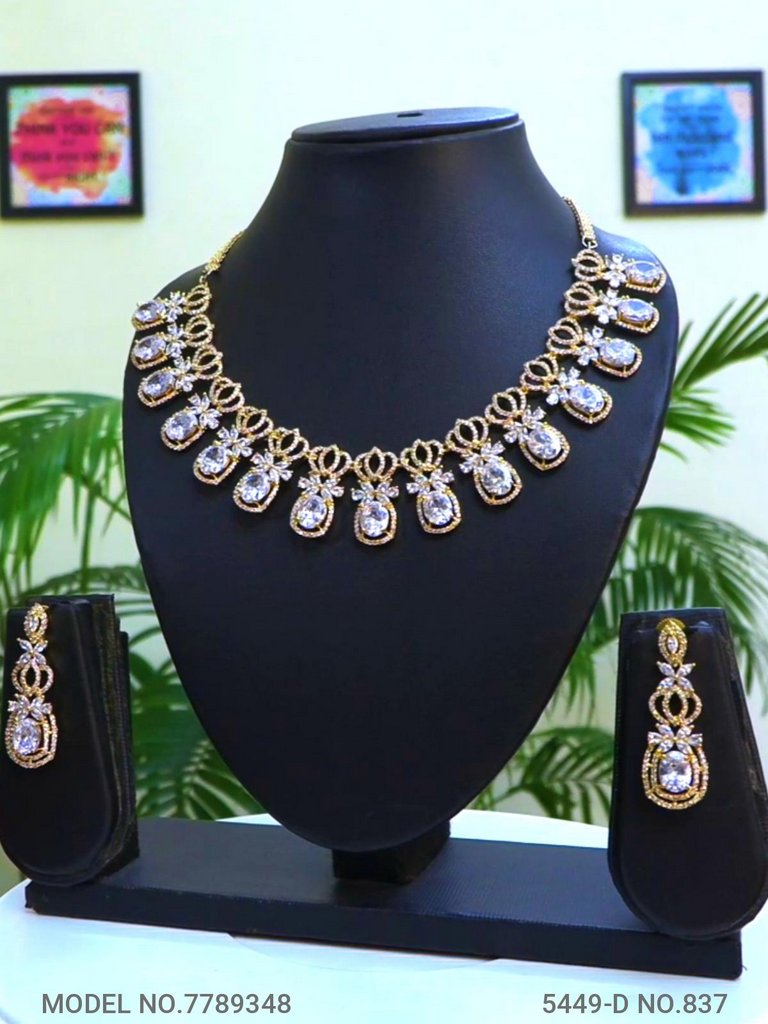 Original Cz Traditional Necklace - Amaara World