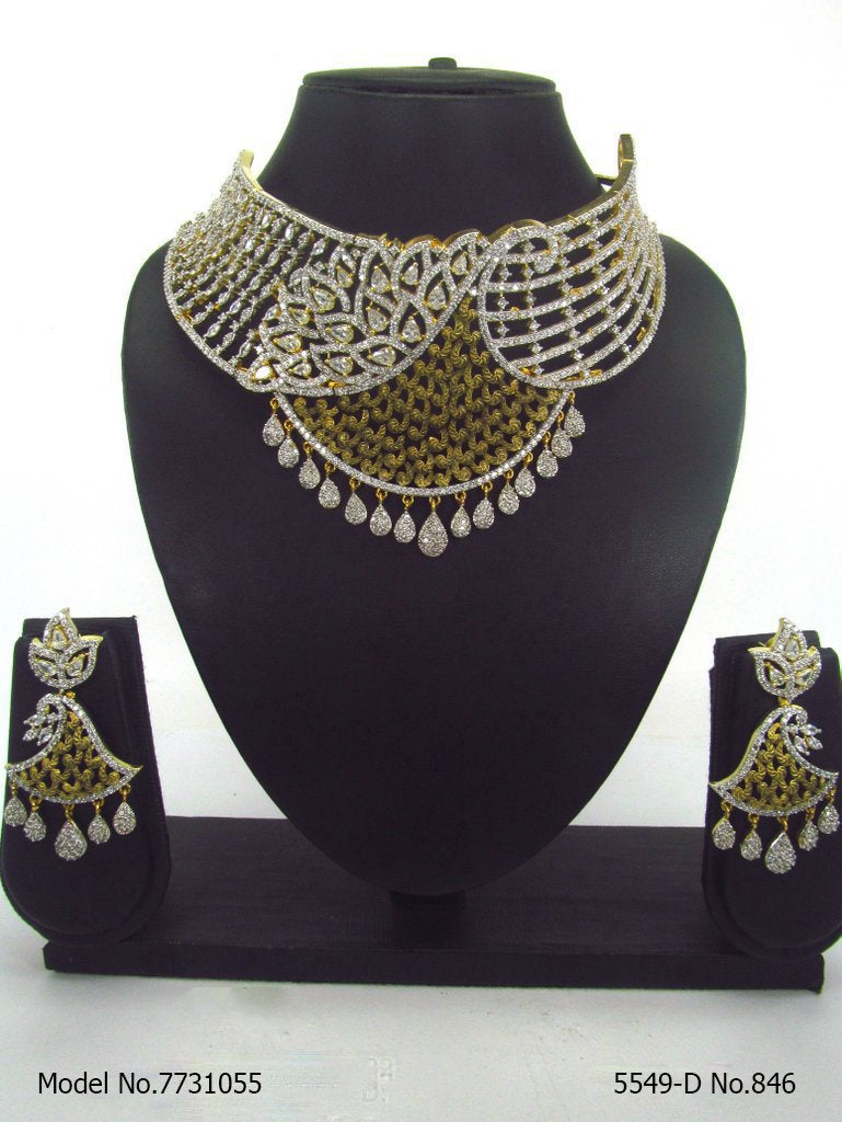 Celebrity Jewelry Set | Handcrafted - 7731055 - View 1