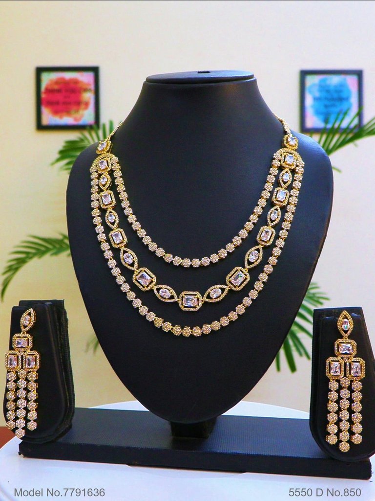 Traditional Jewelry | Available to Wholesale Buyers - Amaara World