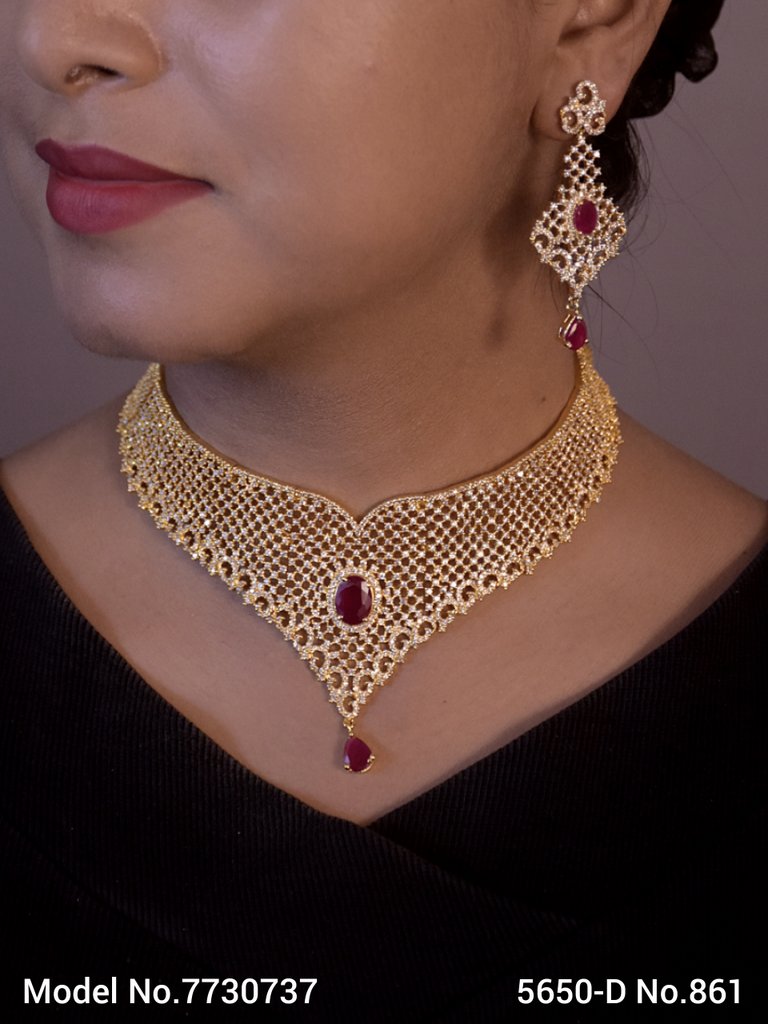 Fine Fashion Jewelry Set - 7730737 - View 1