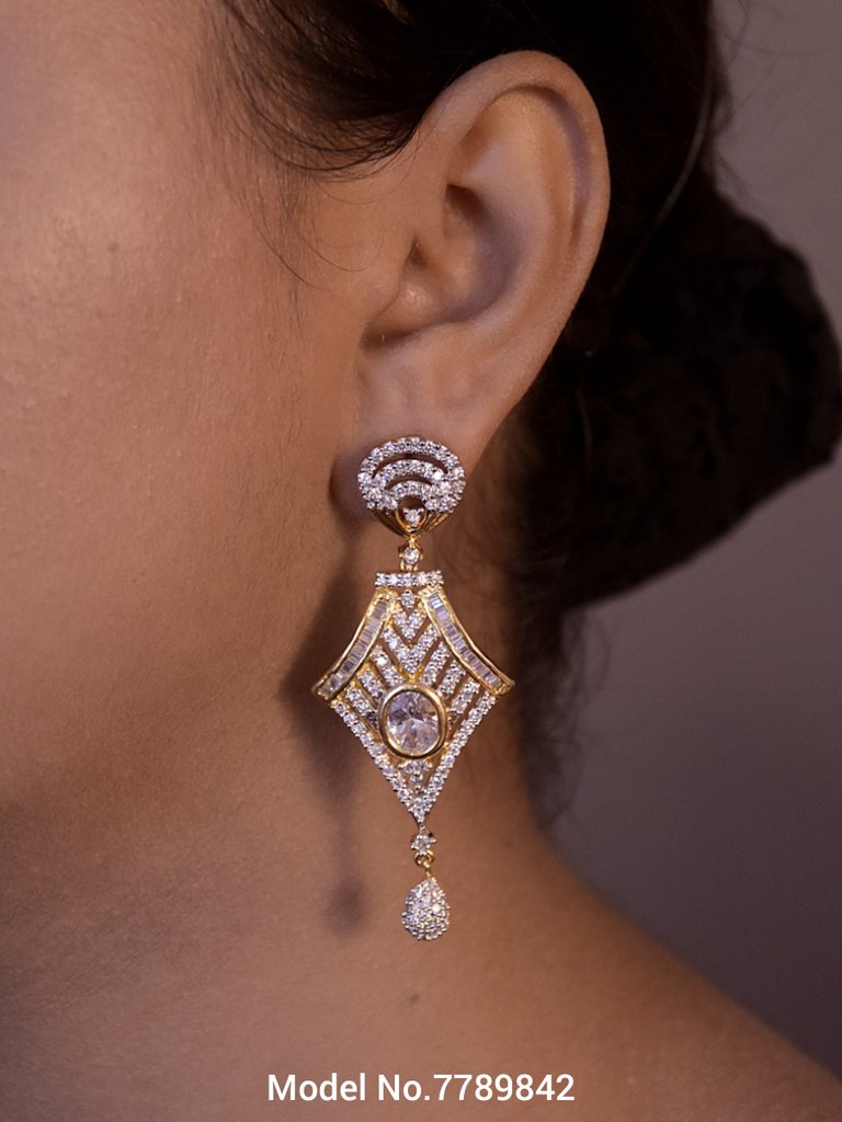 Necklace Designed by Passionate Craftsmen ! - View B