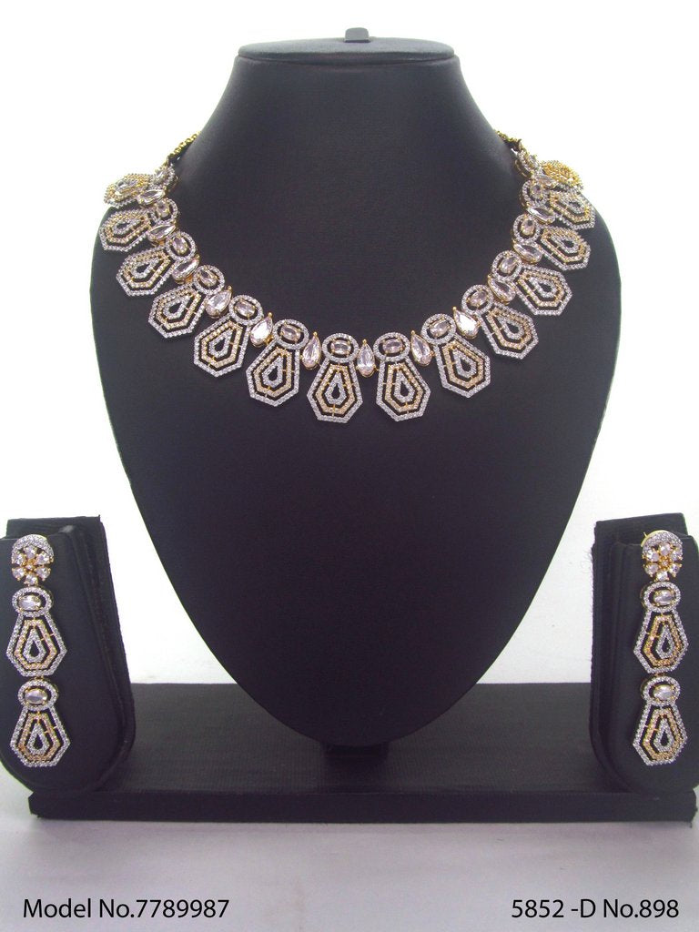 Indian Craftsmanship at its Best ! - View A