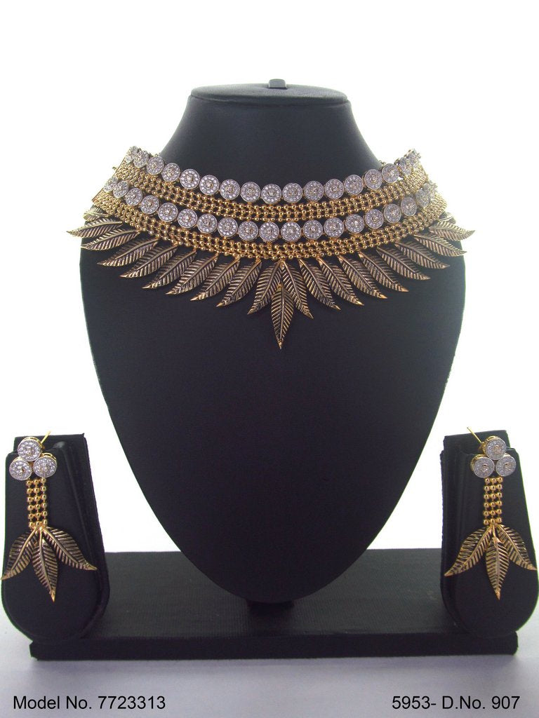 Traditional Necklaces - Amaara World