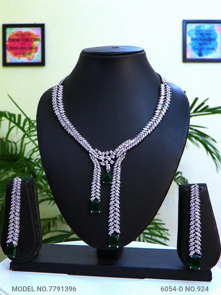 Meet Tradition...meet Perfection ! - Amaara World