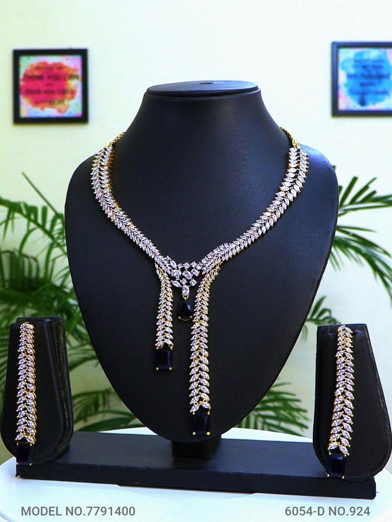 Original Cz Traditional Necklace - Amaara World